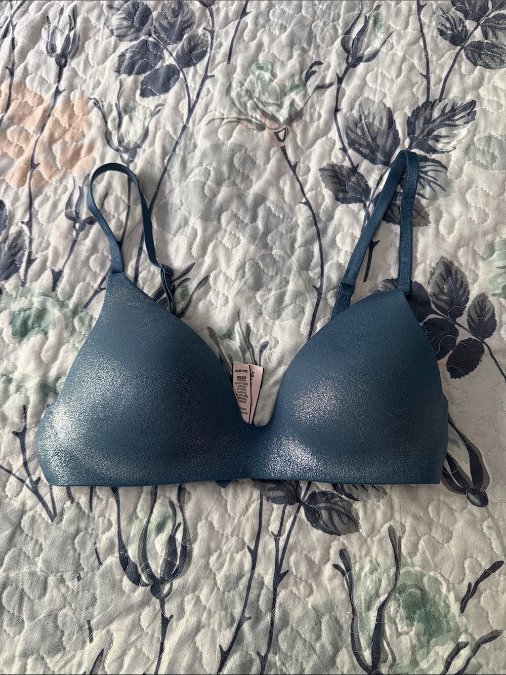 VS Wireless Sparkle Bra